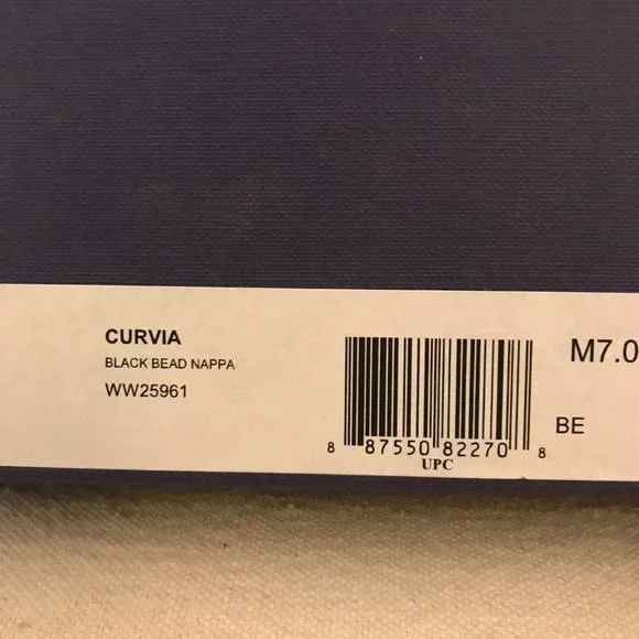 NEW STUART WEITZMAN Curvia Black Bead Nappa Heel US 7M - Picture 6 of 8